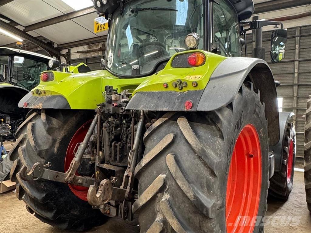 CLAAS ARION 650 Трактора
