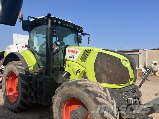 CLAAS AXION 850 Traktori
