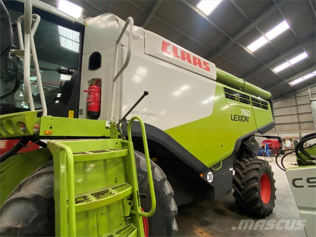 CLAAS LEXION 760 M 4WD Combine harvesters