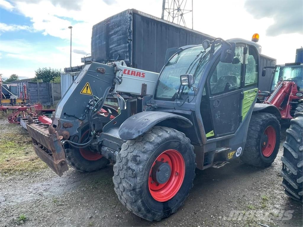CLAAS SCORPION 7044 Teleskoplastere for Landbruk