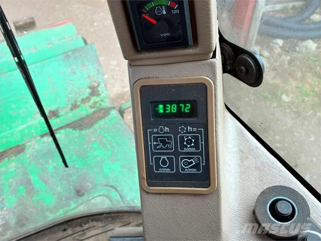 John Deere 2266 Mähdrescher