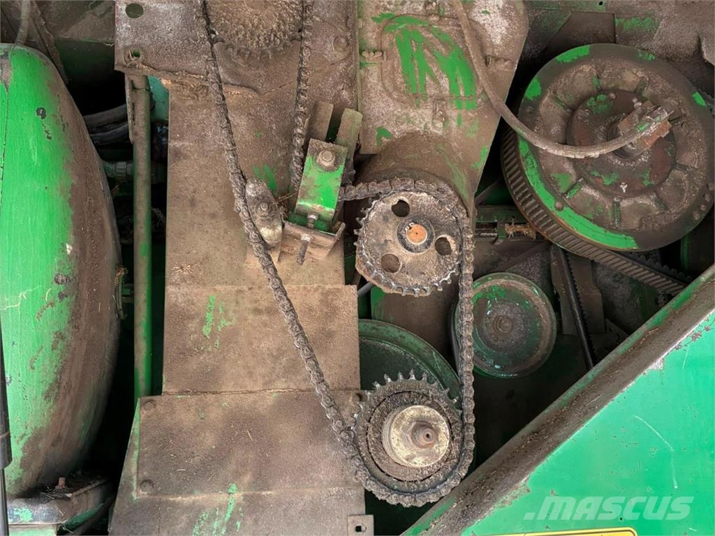 John Deere 2266 Maaidorsmachines