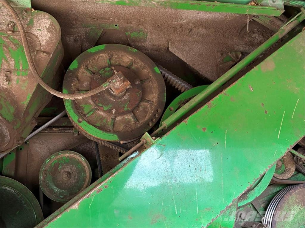 John Deere 2266 Maaidorsmachines