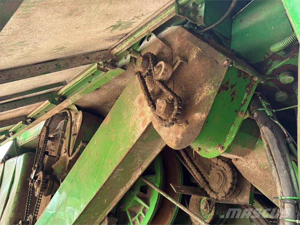 John Deere 2266 Kombajni