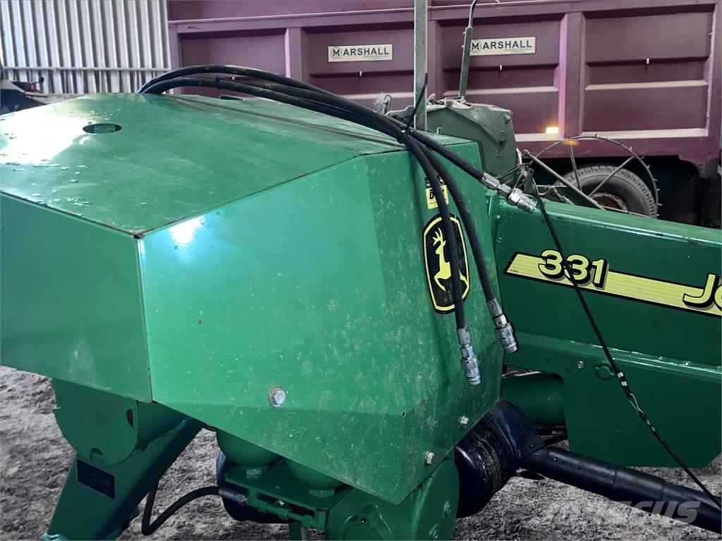 John Deere USED 331 MOWER CON حصادات الأعلاف