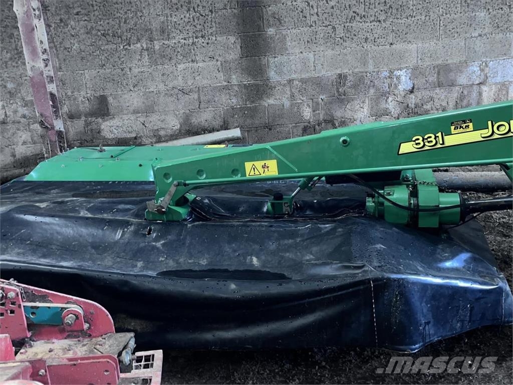 John Deere USED 331 MOWER CON حصادات الأعلاف
