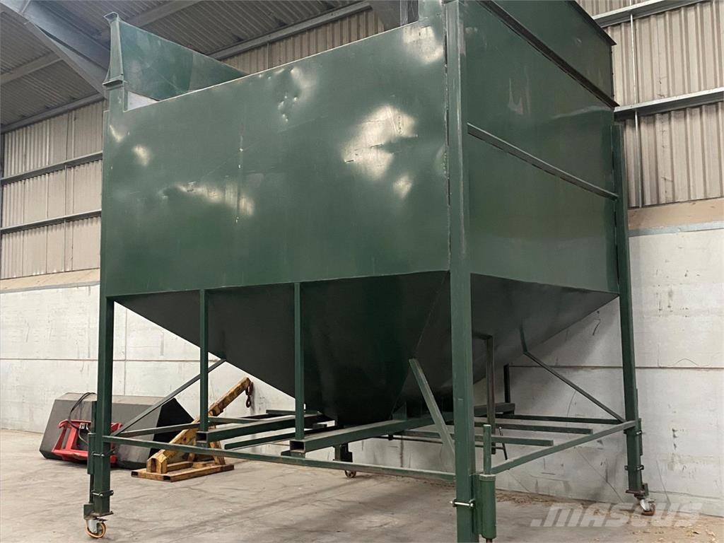 Misc. 4X4 METER Maszyny rolnicze - Inne