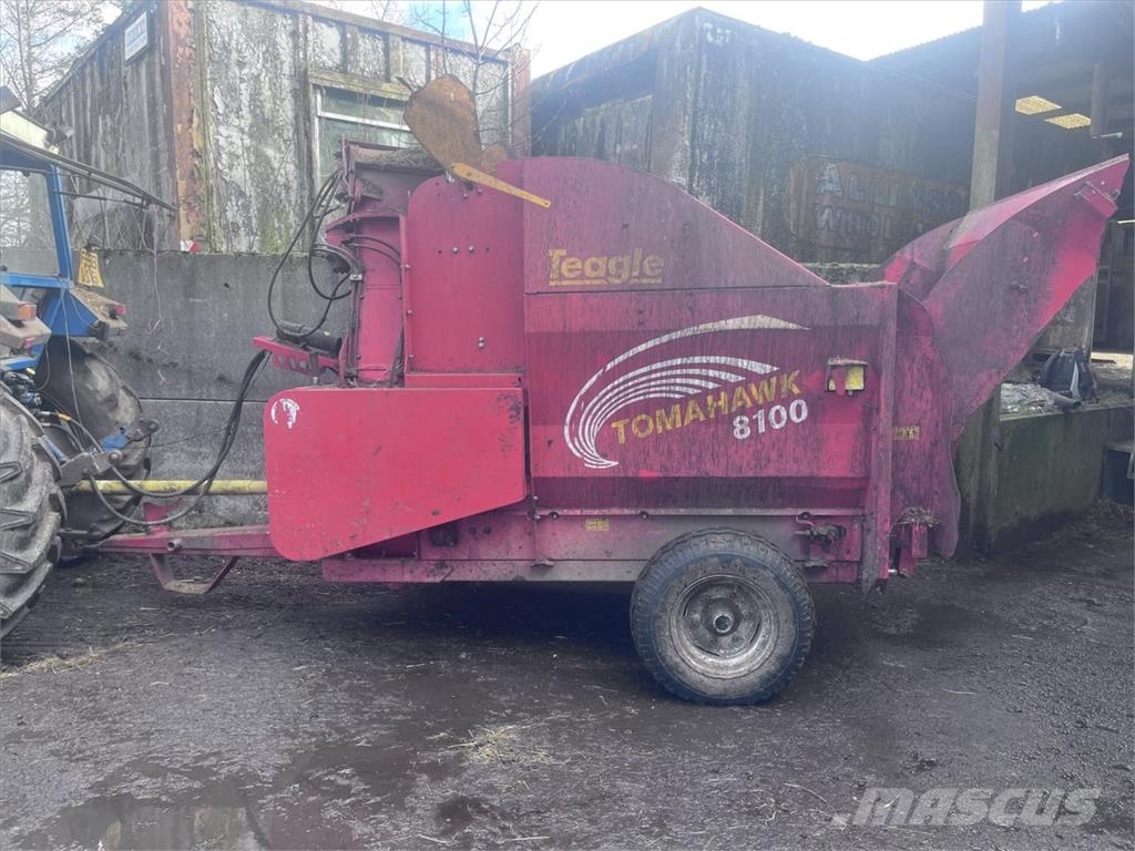 TEAGLE TOMAHAWK 8100 حصادات الأعلاف