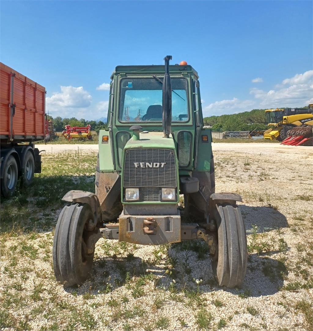 Fendt 305 LS TURBOMATICK 2WD Tractores