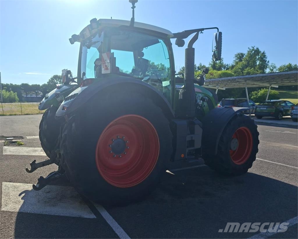 Fendt 724 VARIO Traktorit