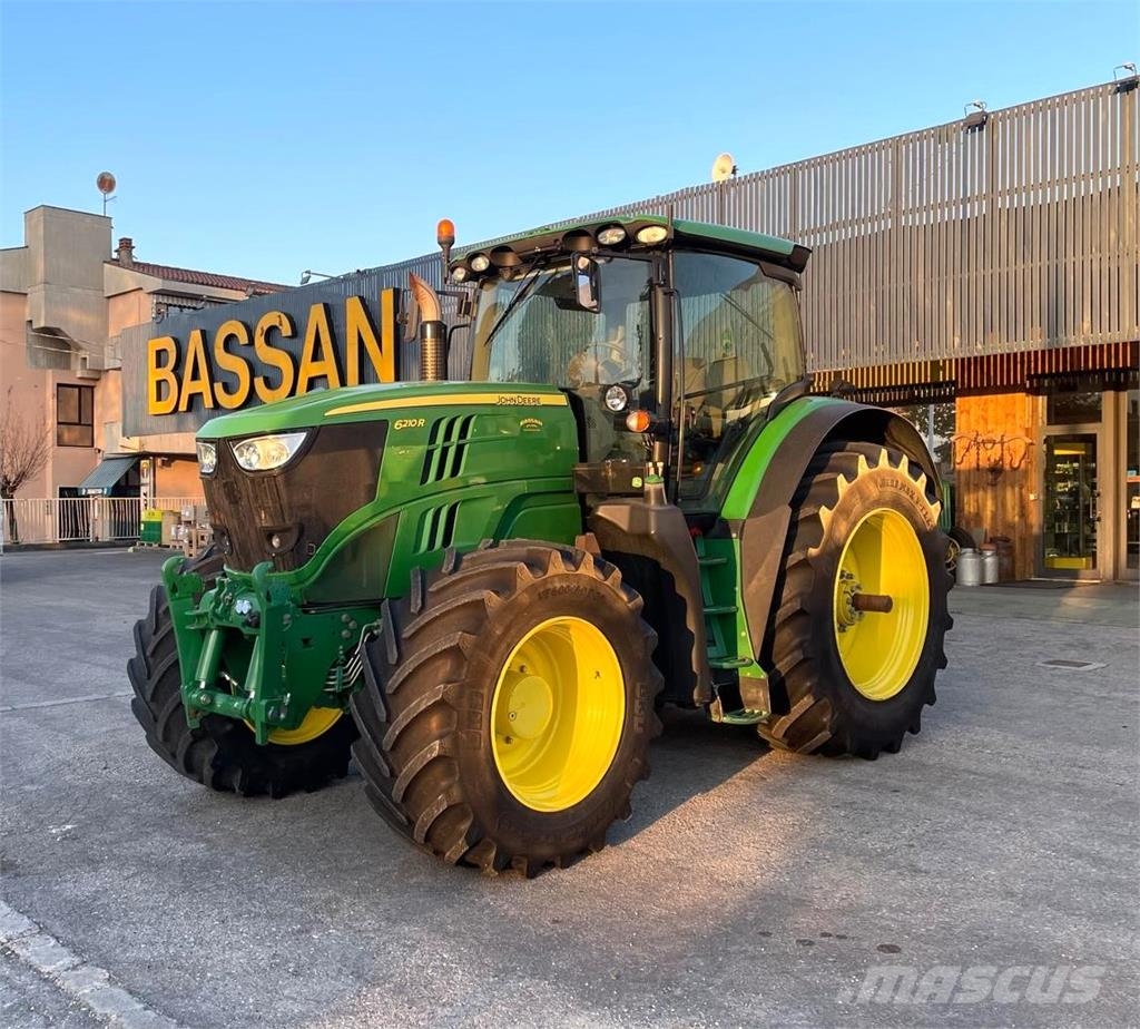 John Deere 6210 R Trattori
