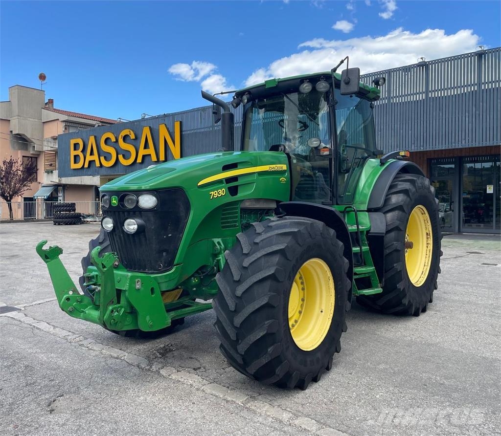 John Deere 7930 Tractores