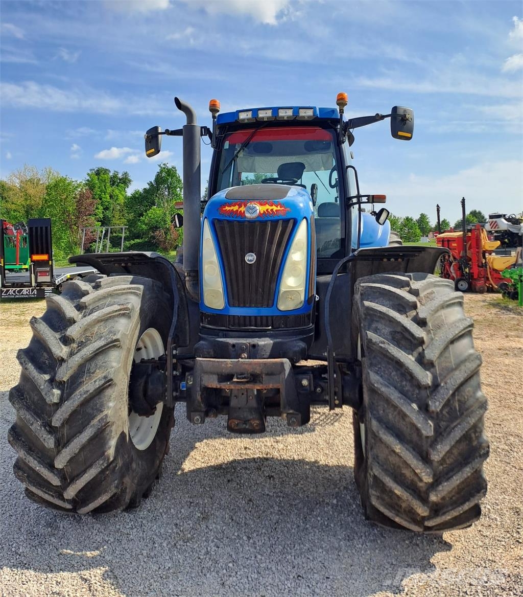 New Holland TG 285 Трактори