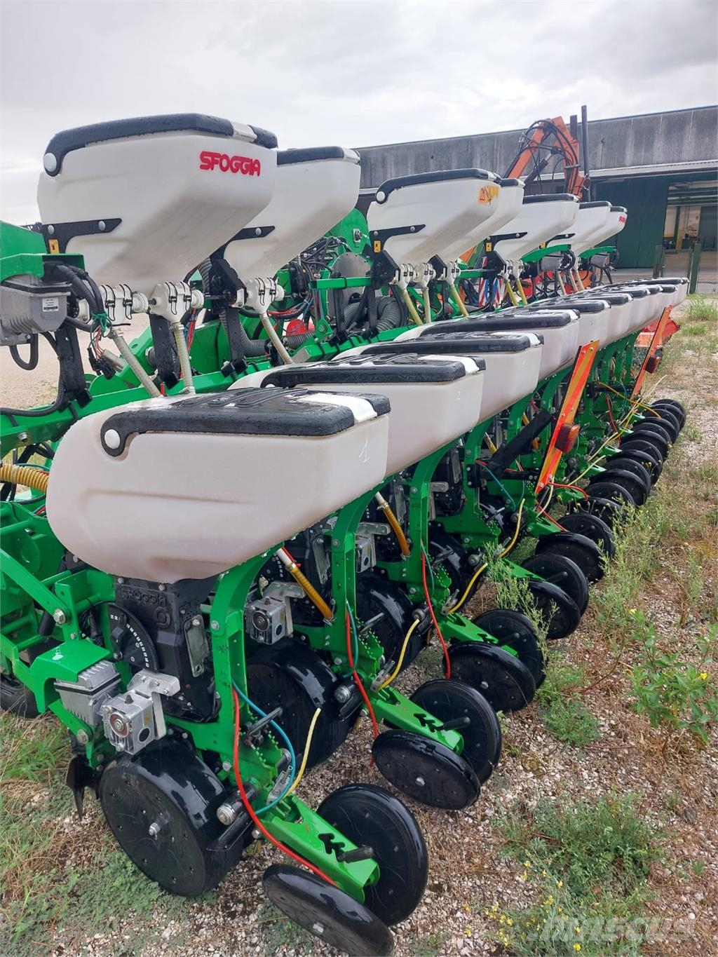 Sfoggia SEMINATRICE ELEKTRA 11 FILE Autres accessoires pour matériel forestier