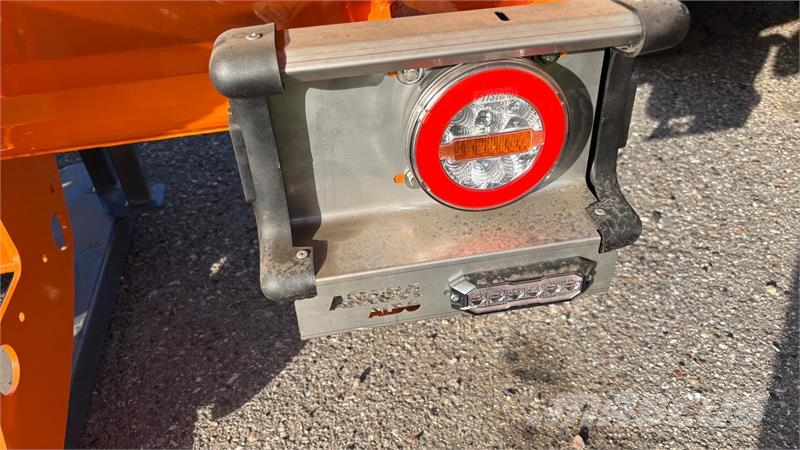 Aldo Annovi AA SPG/P 240 2500 liter Розсіювачі солі та піску