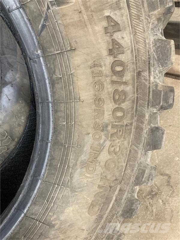Alliance 16.9 R30 IND 440/80R30 MULTIUSE 550 Pneumatiky, kolesá a ráfiky