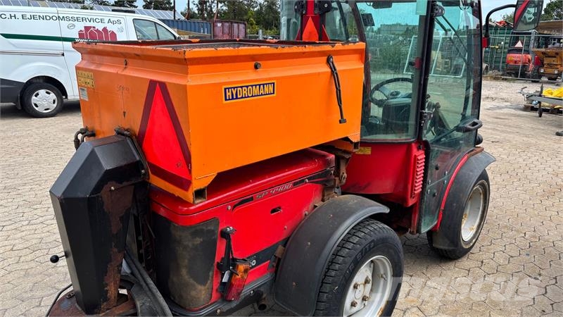 Antonio Carraro Superpark 4400 HST MPV/redskapsbærer