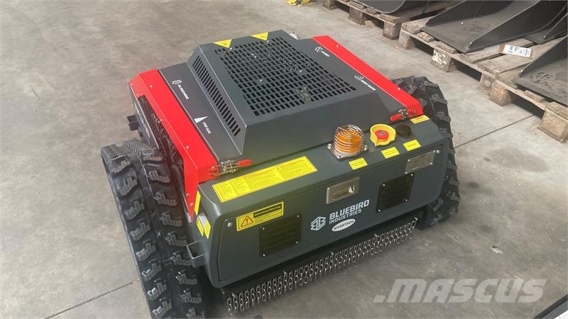 Blue Bird FM 24-70 Hybrid جز العشب