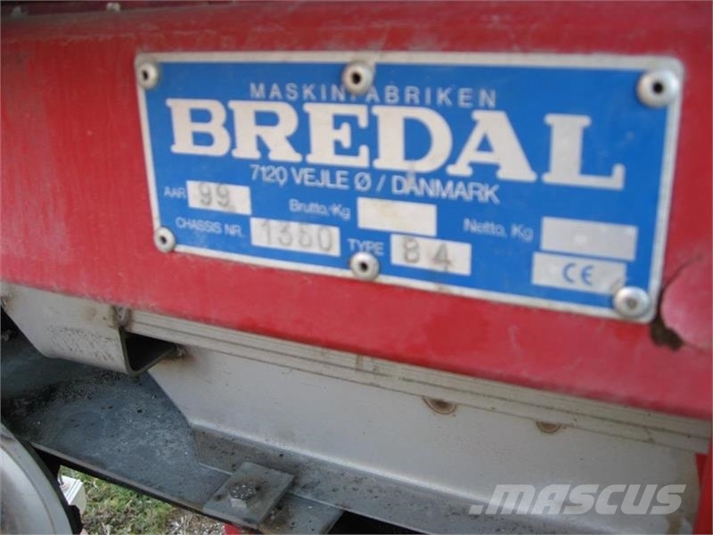 Bredal B 4 Mineralspreder