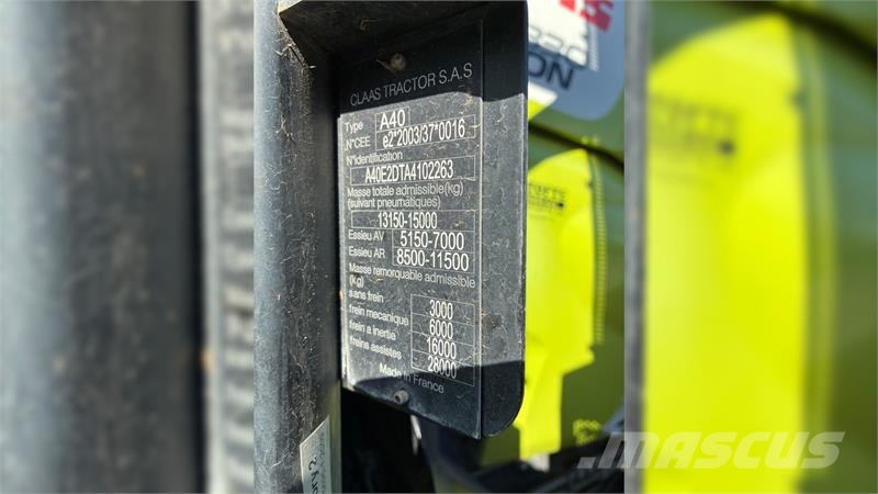CLAAS AXION 830 CMATIC Traktorok