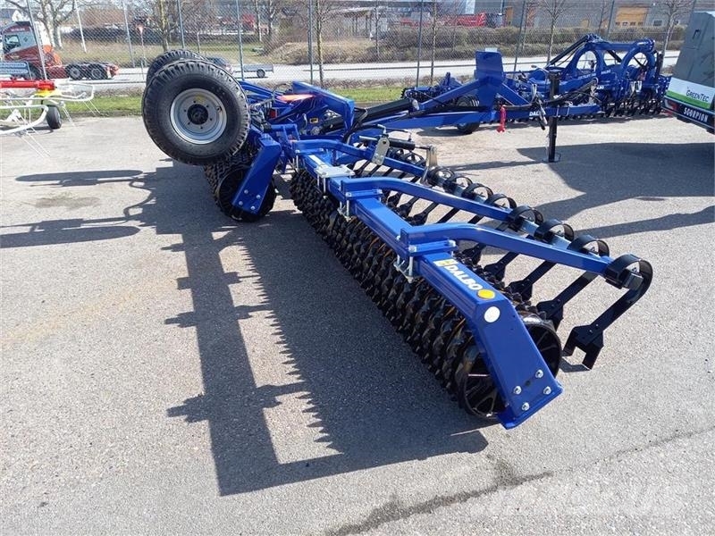 Dal-Bo Minimax 830 55cm Snowflake. Valjarji