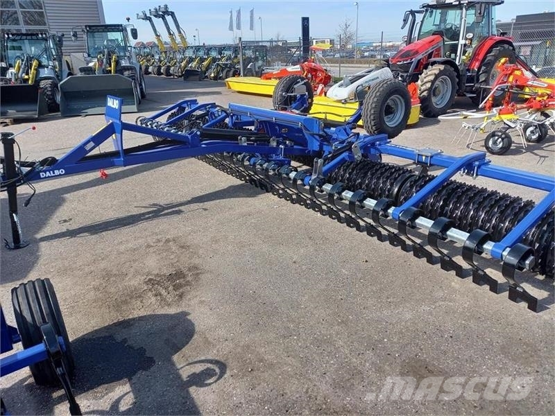 Dal-Bo Minimax 830 55cm Snowflake. Valjarji