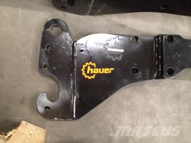 Hauer FS-3 Sidevanger MF 3070 2WD Челни товарачи и багери