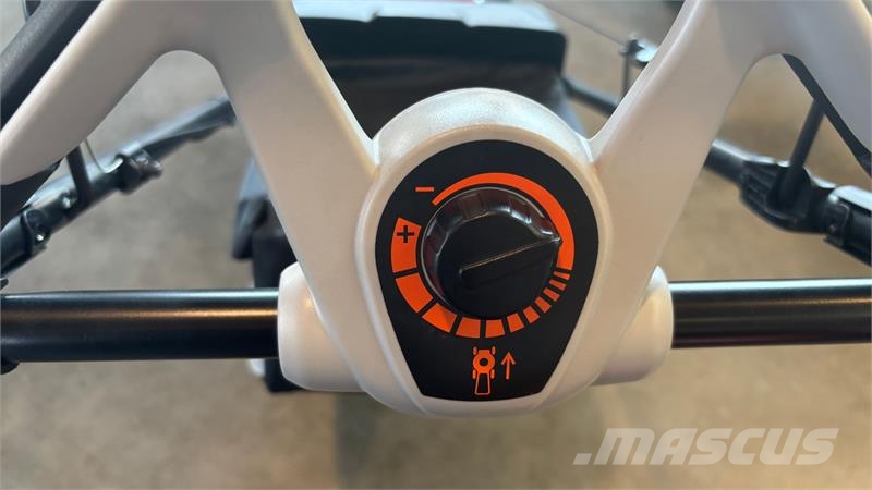 Honda HRX537C5VKEA Päältäajettavat ruohonleikkurit