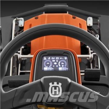 Husqvarna R 316TsX AWD inkl. Combi 112 cm klipperbord Sodo traktoriukai-vejapjovės