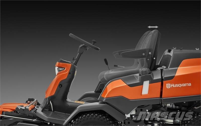 Husqvarna R 420TsX AWD inkl. 122 cm Combi klipperbord Ráülős fűnyírók