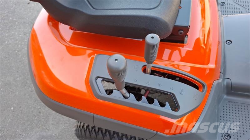 Husqvarna TS 112 Tractores compactos