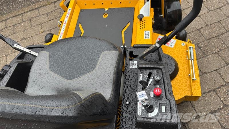 Hustler Raptor X 54 Тракторни косачки