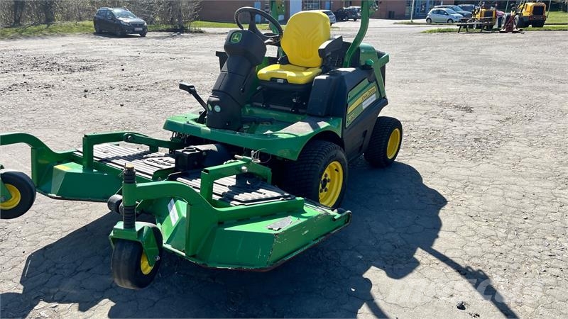 John Deere 1570 Tractores corta-césped