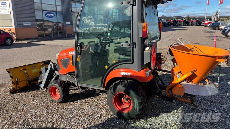 Kubota BX231 inkl. 130 cm dozer og salter Kompaktni (mali) traktori
