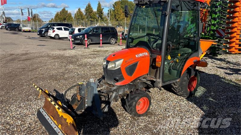 Kubota BX231 inkl. 130 cm dozer og salter Kompaktni (mali) traktori