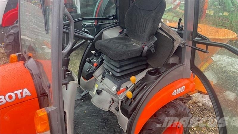 Kubota BX231 inkl. 130 cm dozer og salter Manjši traktorji