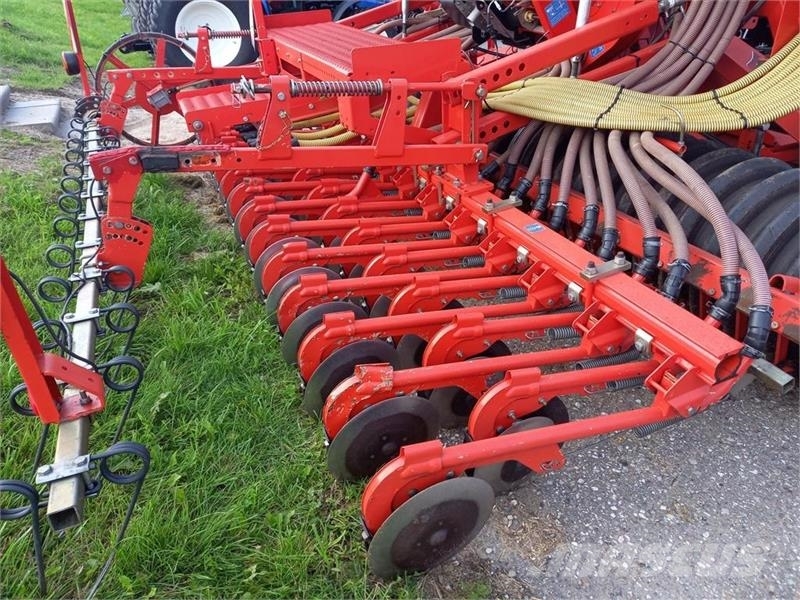 Kuhn Combiliner Venta 4 Meter. Combination drills