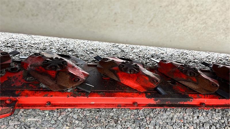 Kuhn GMD 3110 LiftControl Прибиральні комбайни