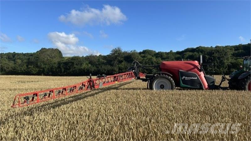 Kverneland iXtrack T4 Anhängespritzen