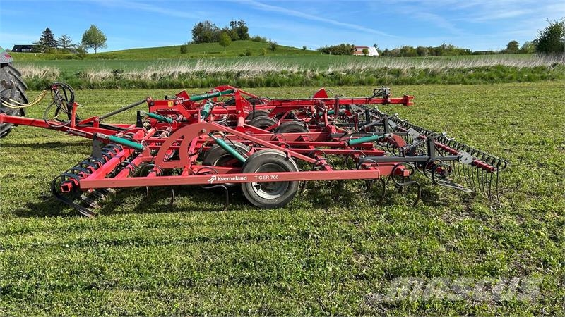 Kverneland Tiger 700 Grades