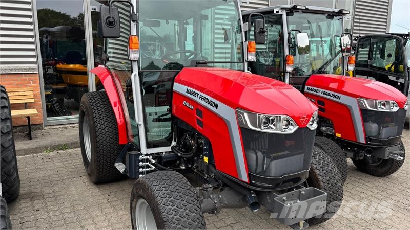 Massey Ferguson 2M.65 inkl. Frontlift og PTO جرارات مدمجة