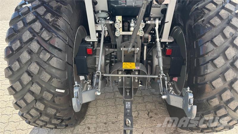 Massey Ferguson 2M.65 inkl. Frontlift og PTO جرارات مدمجة