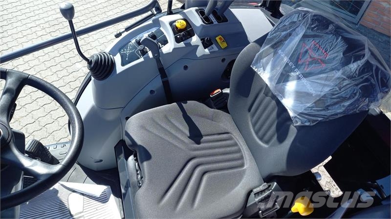 Massey Ferguson 2M.65 inkl. Frontlift og PTO جرارات مدمجة