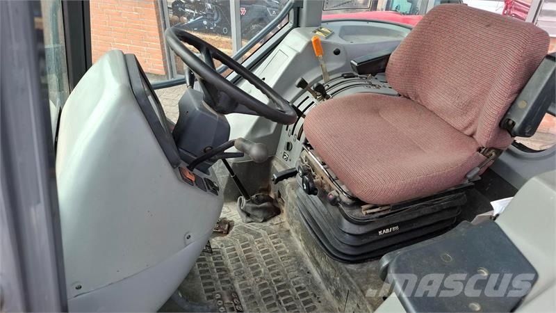 Massey Ferguson 4255 Tractoren