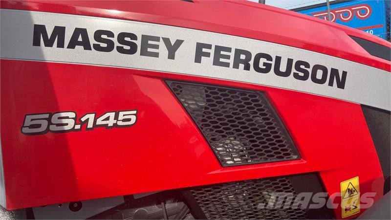 Massey Ferguson 5S.145 Exclusive Dyna-6 Exclusive Traktorer