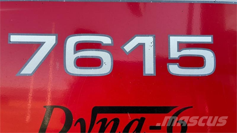 Massey Ferguson 7615 Dyna 6 الجرارات
