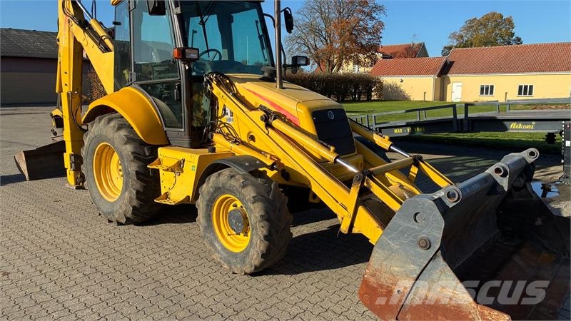 New Holland LB110 Backhoe loaders