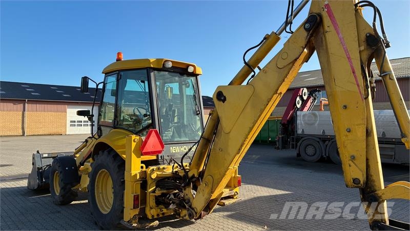 New Holland LB110 Backhoe loaders
