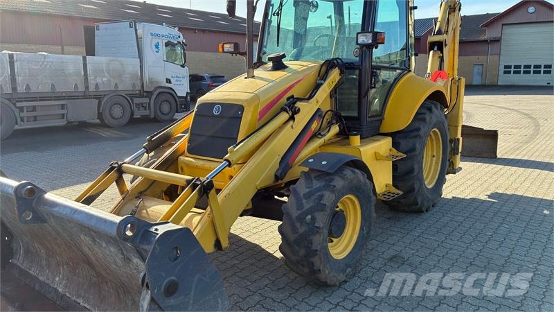 New Holland LB110 Backhoe loaders