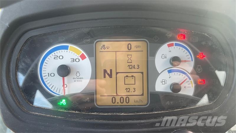 New Holland T4.95 kun 124 timer Traktori
